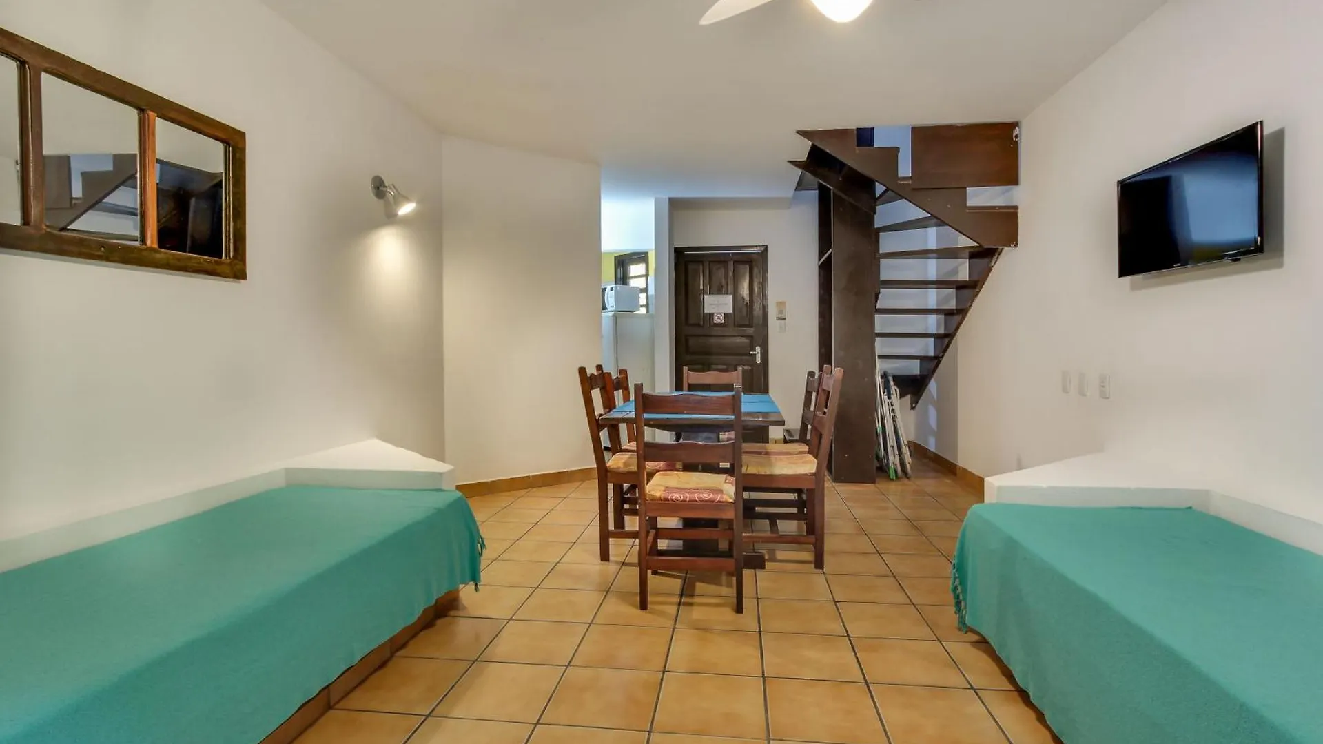 Residencial Vila Do Sol, Apartamentos Com Pe Na Areia Bombinhas