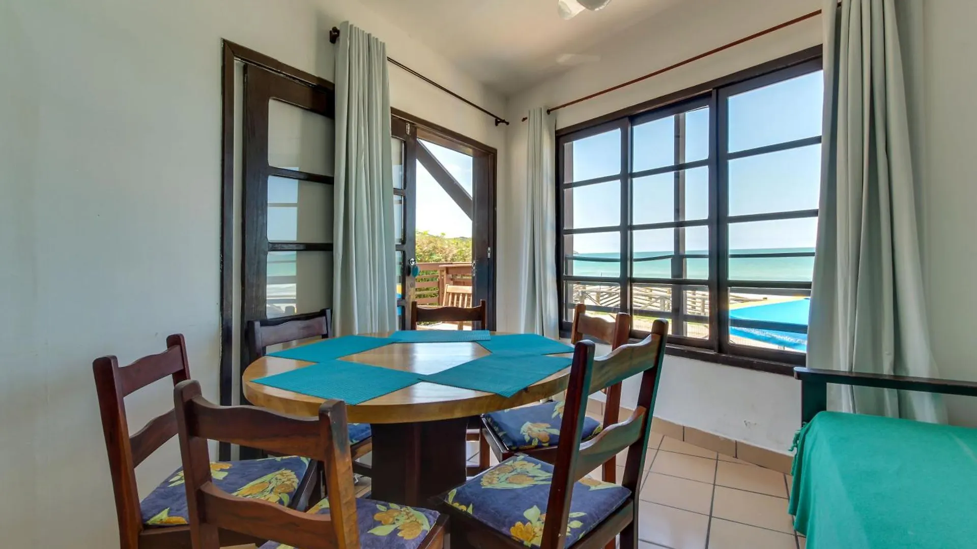 Apartment Residencial Vila Do Sol, Apartamentos Com Pe Na Areia Brazil