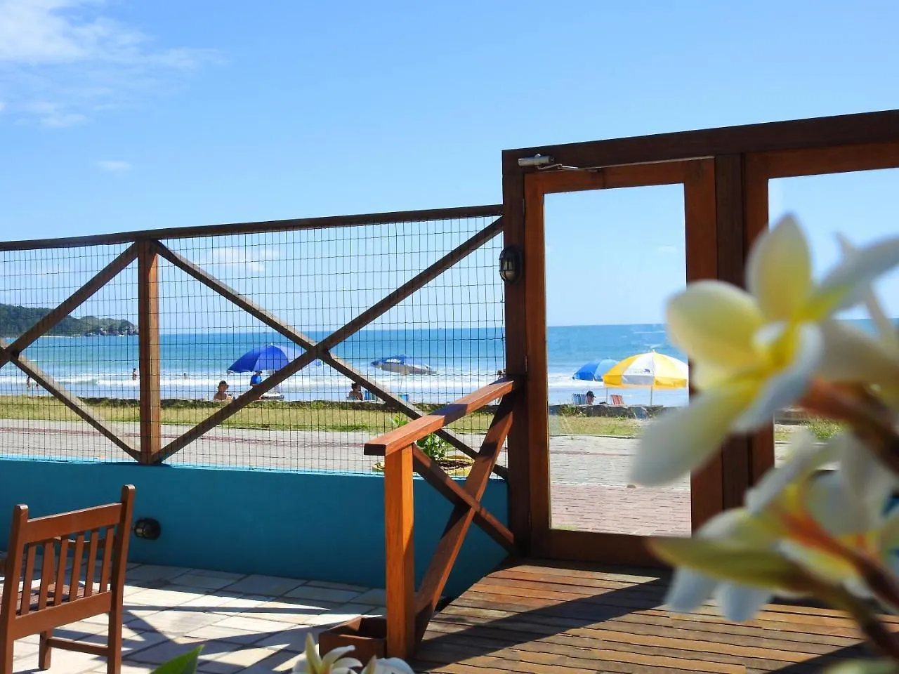 Residencial Vila Do Sol, Apartamentos Com Pe Na Areia Bombinhas 0*,