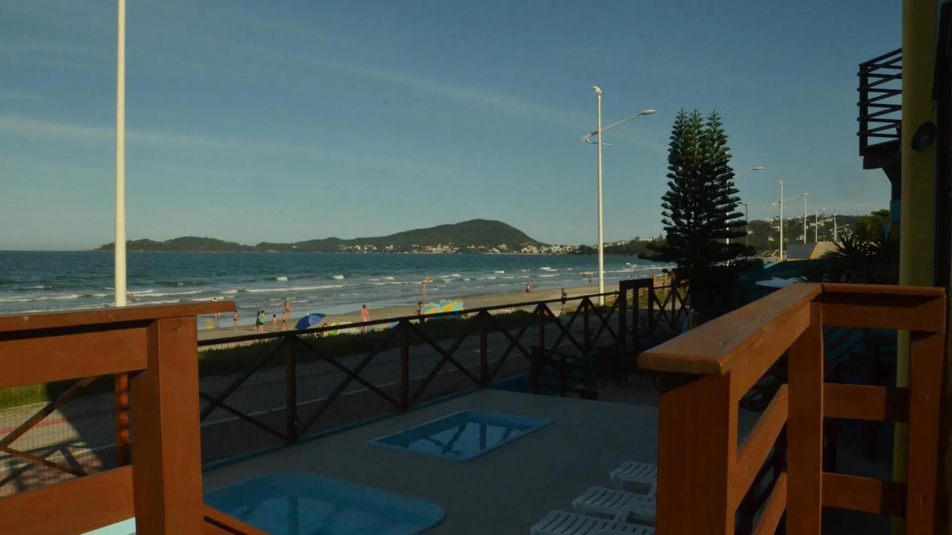 Residencial Vila Do Sol, Apartamentos Com Pe Na Areia Bombinhas