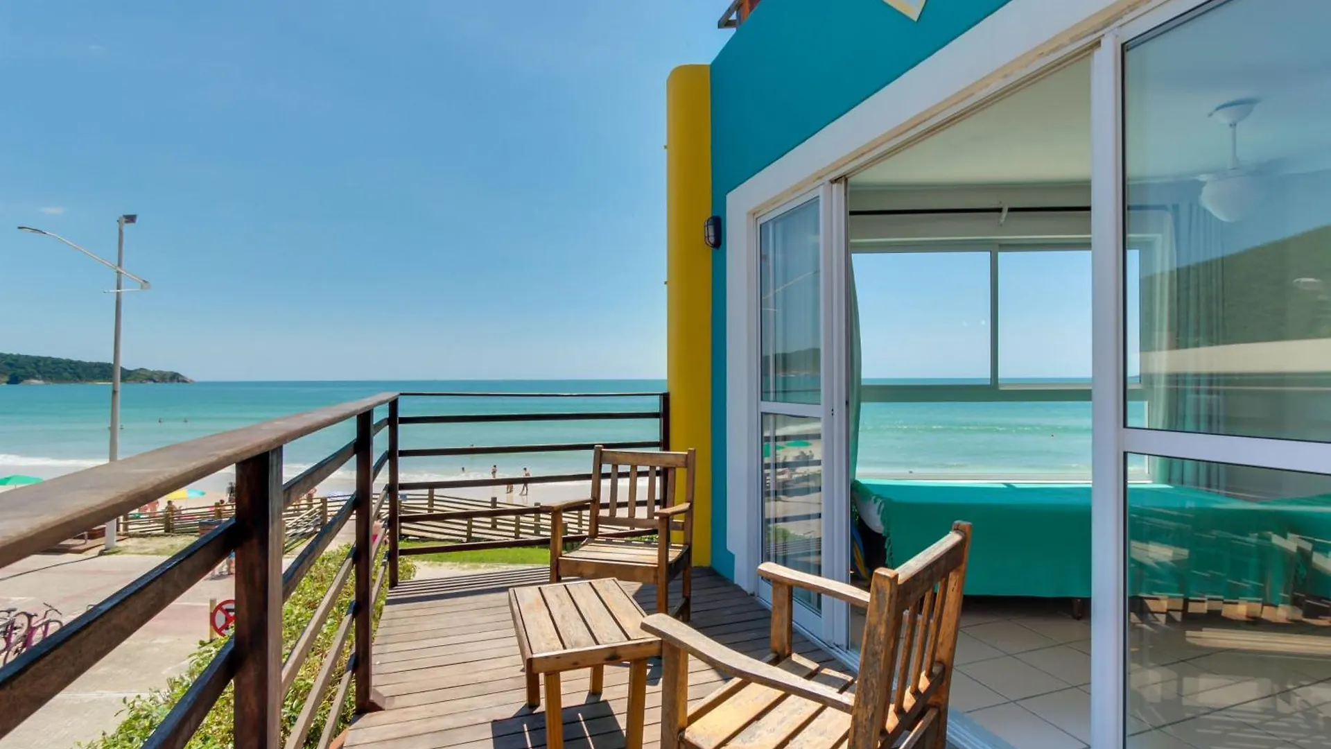 Residencial Vila Do Sol, Apartamentos Com Pe Na Areia Bombinhas